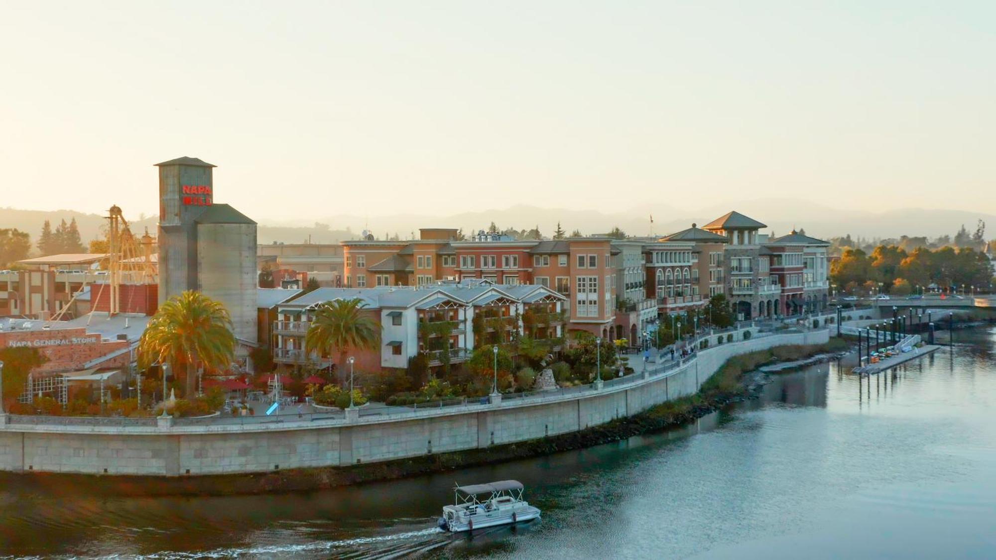 Napa River Inn Экстерьер фото